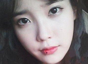 女人嘴上長痣的面相圖解,各個位置痣都是代表什么的(圖文)