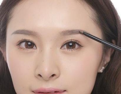 女人眉毛面相大全，各種面相解釋(圖文)