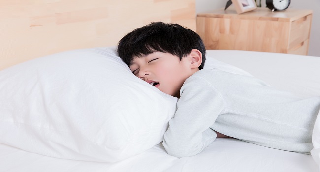 夢見小孩拉屎在床上是什么意思 夢見小孩拉屎在床上有什么預兆