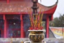 2019年農(nóng)歷十月十五是吉日嗎可以去寺廟燒香拜佛嗎？
