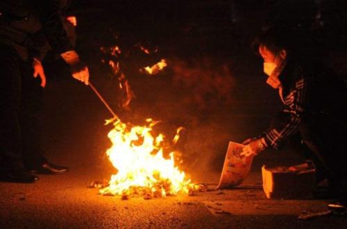 怎么給死去的人燒寒衣 燒寒衣包袱應該怎么寫？(圖文)