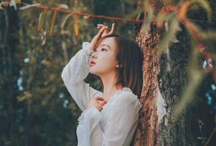 右顴骨有痣的女人面相好不好？顴骨長得好是什么樣？(圖文)