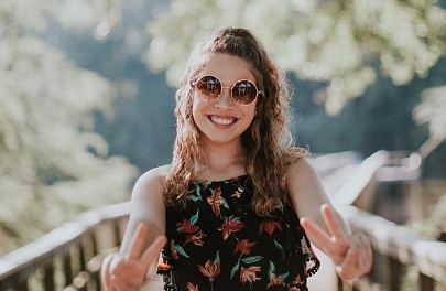 嘴角上揚的女人面相好不好?(圖文)