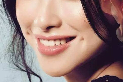 有著酒窩的女人命運好嗎  個人的事業婚姻運勢怎么樣