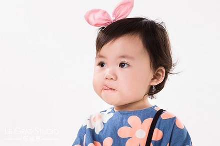 2020年正月大年初五出生女寶寶五行缺金名字精選！(圖文)