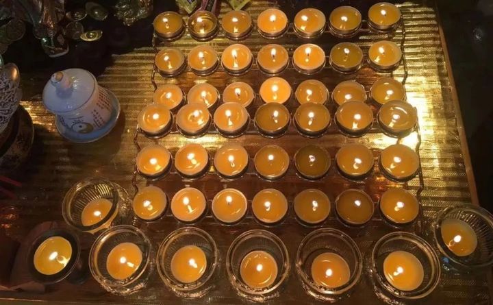 接財(cái)神