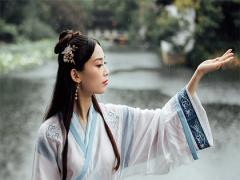 女人嘴巴合不攏的面相代表什么？嘴巴大的面相呢？