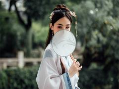 女人能當(dāng)官的標(biāo)志性面相特征分析,什么面相的女人能當(dāng)官?