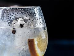 水命人擺地?cái)傎u酒好嗎?需要注意什么?