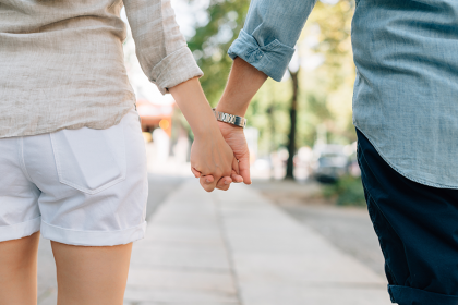 徐時生的老太太和男孩的八字相配嗎？結婚怎么樣
