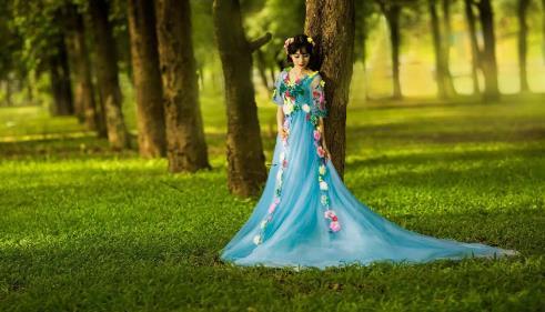 夢(mèng)見別的女人找麻煩