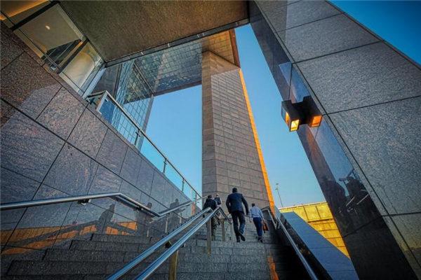 夢見拔河是什么意思 夢見拔河是什么意思