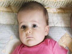 崊字取名女孩名字寓意