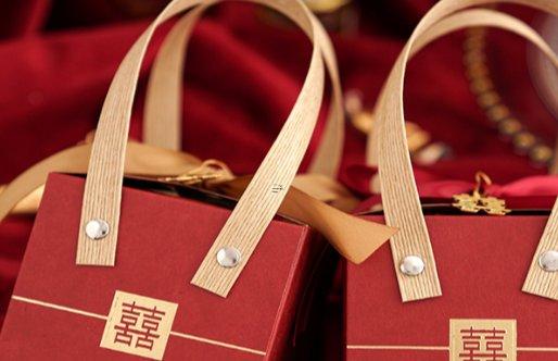 13811-.什么樣的悄悄話讓金牛座女生覺得高興