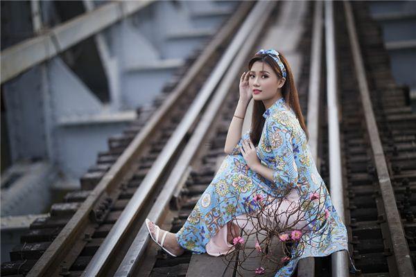 10752-.夢見把大便沖走是什么意思
