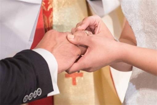 1758-.摩羯座男生最討厭女人怎么對他