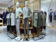 夢見別人差點被車撞是什么意思