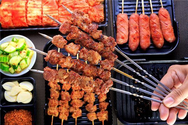 夢見家里來了客人吃飯是什么意思