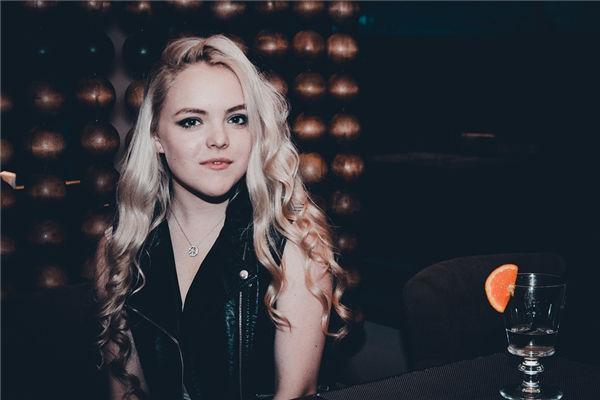 柳葉眉女人的性格特點,柳葉眉的女人旺夫嗎 柳葉眉女人的性格特點,柳葉眉的女人旺夫嗎