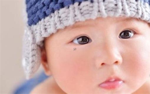 何姓女孩三個字超好聽名字大全 何姓三個字的名字大全