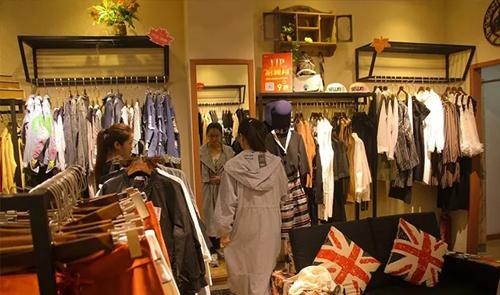 夢見買拖鞋送別人 夢見給別人買拖鞋是什么意思