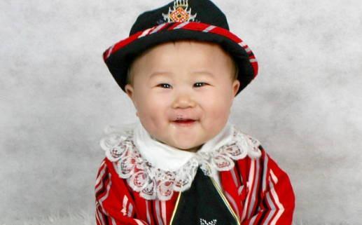 微信超拽的個性女生網名，短裙還是輸給了婚紗i