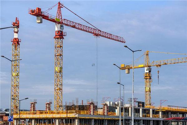 夢見自己光著全身跑 夢見自己光著全身跑來跑去