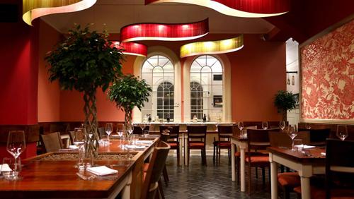 夢見女人笑是什么意思