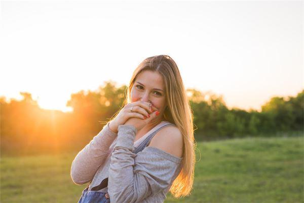 水性楊花的女人有什么面相特征,水性楊花的女人的面相
