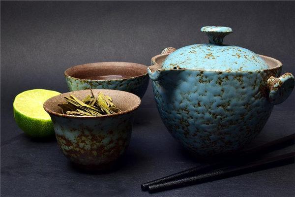 夢見親人打死蛇什么意思周公解夢 夢見親人打死了一條大蛇