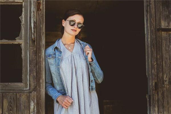 天生財(cái)運(yùn)好的女人面相特征,財(cái)運(yùn)女人的長(zhǎng)相