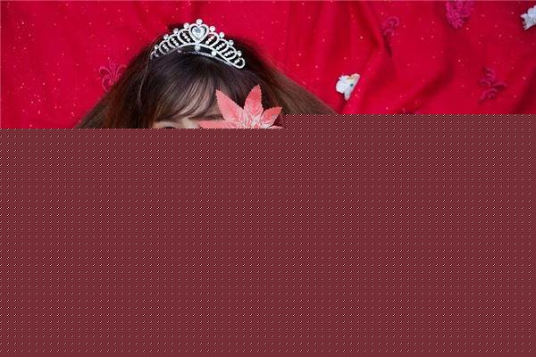 面相看克夫命：克夫女人面相如何,面相學克夫相