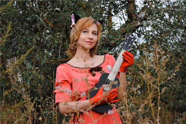 為何說尖下巴的女性克夫?從面相特征來看,尖下巴的女人好不好看 為何說尖下巴的女性克夫?從面相特征來看,尖下巴的女人好不好看