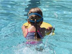 夢見教育局局長說我女兒可以讀書了 夢見老師說女兒成績不好