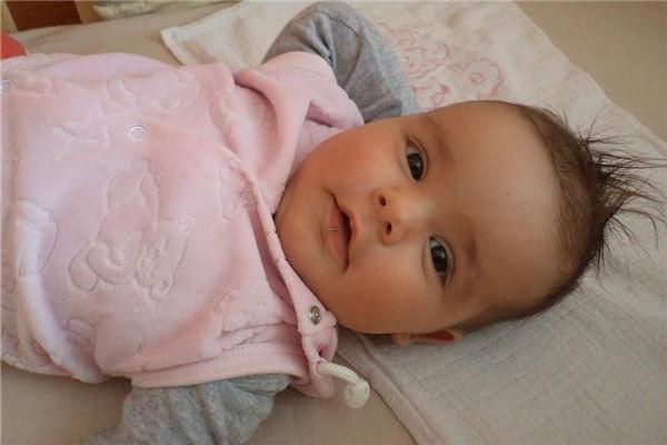 夢見吃飯前洗頭洗澡 夢見飯前洗碗 夢見吃飯前洗頭洗澡 夢見飯前洗碗