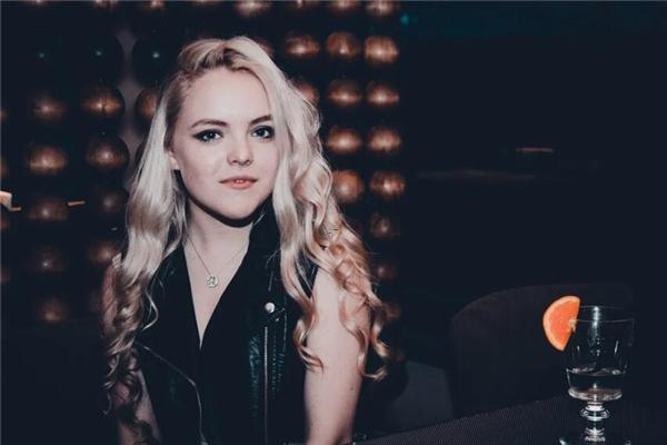 手相中的藝術(shù)線