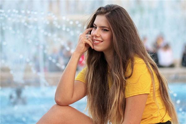 容易在愛(ài)情里受傷的女人面相都有哪些,容易 受傷的女人 容易在愛(ài)情里受傷的女人面相都有哪些,容易 受傷的女人