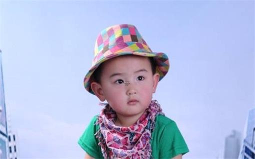 屬豬女寶寶起名字家長必了解什么 屬豬女寶寶取名