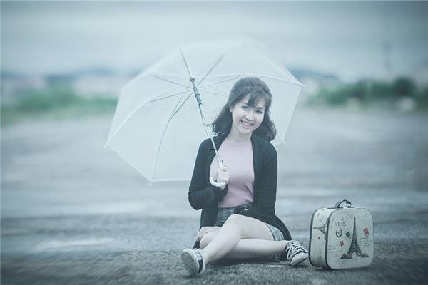 看出嘴巴的秘密嘴小的女人面相,嘴巴小的女人命好不好