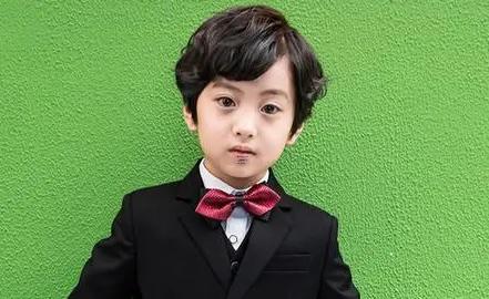 孕婦夢見算命先生說我生女兒什么意思 孕婦夢到算命先生說是女孩