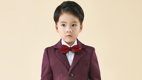 夢見穿裙子女 夢里夢到穿裙子