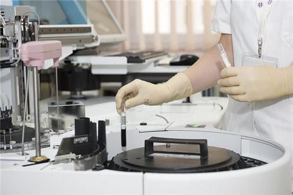 周公解夢夢到水過膝蓋 夢見水淹過膝蓋是什么征兆