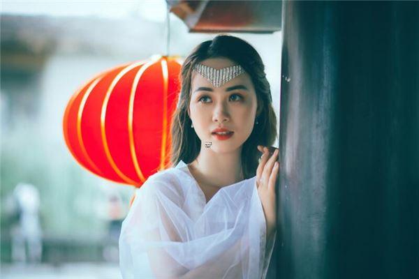 額頭凹陷面相是否吉面相呢，額頭凹陷面相圖