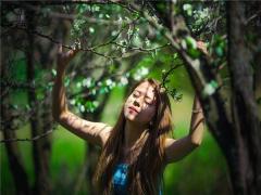 女生哪種面相桃花運好,什么面相有桃花