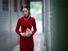 額頭寬方臉的女人面相如何,女人額頭方寬闊好嗎