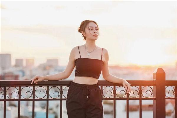 夢(mèng)見(jiàn)父親去世