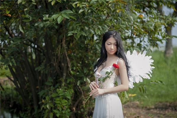 孤獨終老的面相男人都長這樣,命中注定孤獨終老的女人面相