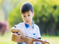 夢(mèng)見(jiàn)老人敲門(mén)是什么意思