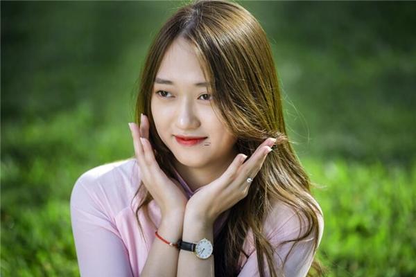 女性看手相用哪只手