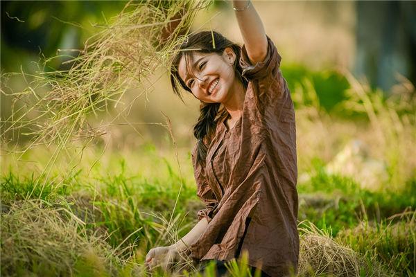 手相紋路很深很清晰好嗎 手相紋路很深很清晰好嗎